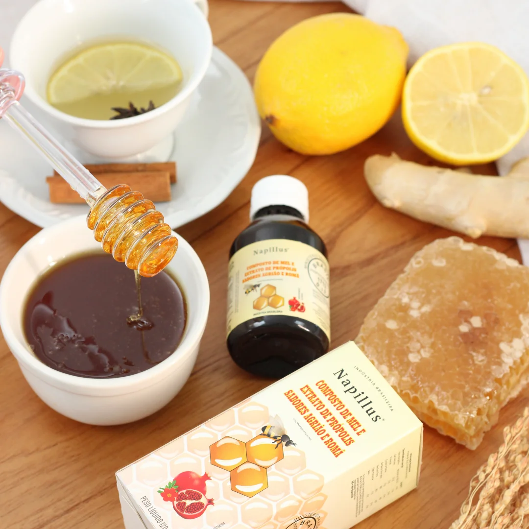 Composto de mel com extrato de própolis, sabor agrião e romã Napillus 120 gramas